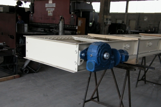 05 - MOTORIZATION ASSEMBED CHAIN CONVEYOR